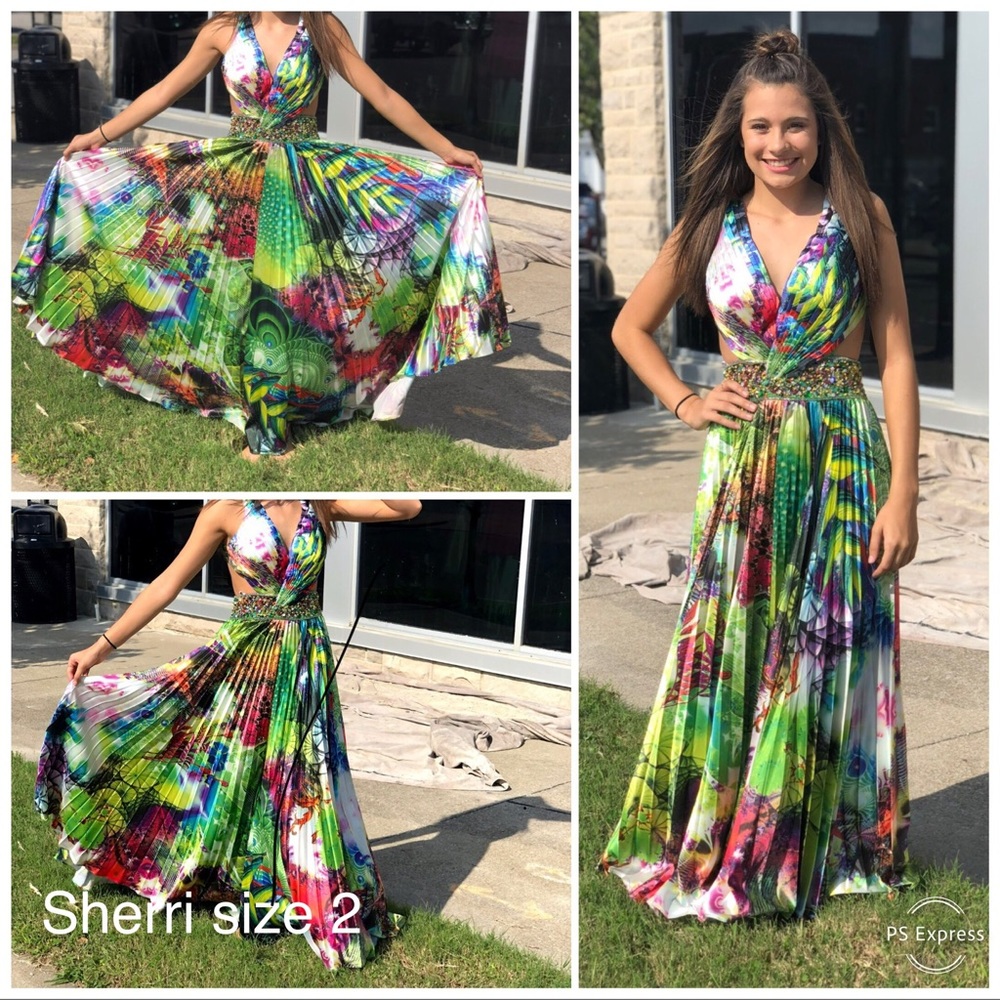 SHERRI HILL green pattern prom dress size 2